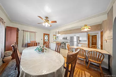 2816 215th Place, Bayside, NY 11360 - Photo 5