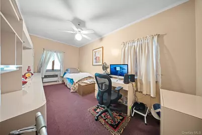 2816 215th Place, Bayside, NY 11360 - Photo 17