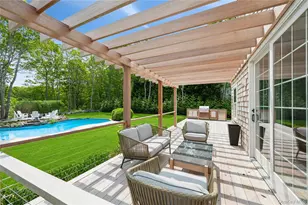 20 Cove Neck Ln, Southampton, NY 11968 - Photo 3