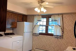 2090 Post St, East Meadow, NY 11554 - Photo 5