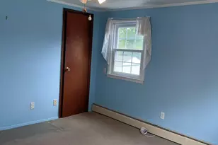 2090 Post St, East Meadow, NY 11554 - Photo 13