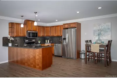 2200 Dolphin Lane #1105, Holbrook, NY 11741 - Photo 3