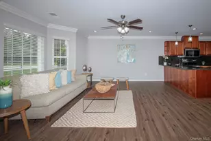 2200 Dolphin Ln, Holbrook, NY 11741 - Photo 5