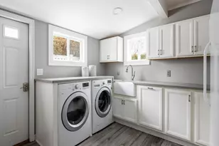 16 Point Rd, Bellport, NY 11713 - Photo 33