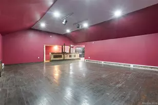 208 Tomahawk St, Somers, NY 10598 - Photo 9