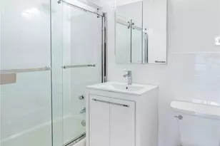 2500 Johnson Ave, Bronx, NY 10463 - Photo 11