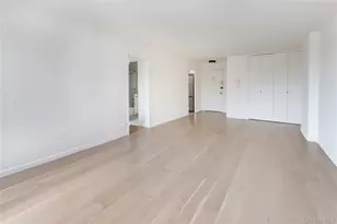 2500 Johnson Ave, Bronx, NY 10463 - Photo 5