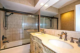 21 Canterbury Rd, Great Neck, NY 11021 - Photo 21