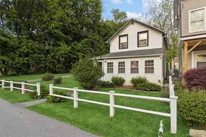 35 Fallkill Avenue, Poughkeepsie, NY 12601 - Photo 5