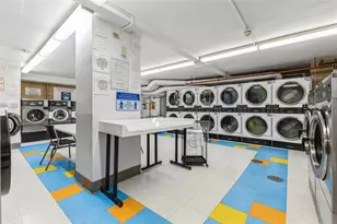 135 Ocean Pkwy, Brooklyn, NY 11218 - Photo 13