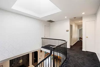 2 Harbor Court W, Roslyn, NY 11576 - Photo 13