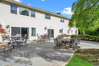 2 Harbor Court W, Roslyn, NY 11576 - Photo 23