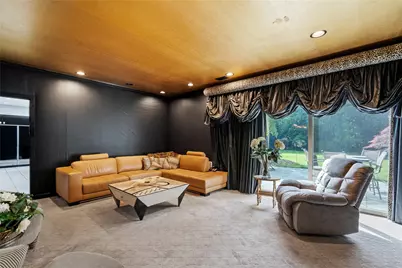 2 Harbor Court W, Roslyn, NY 11576 - Photo 7