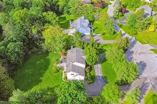 2 Harbor Ct W, Roslyn, NY 11576 - Photo 27