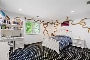 2 Harbor Ct W, Roslyn, NY 11576 - Photo 17