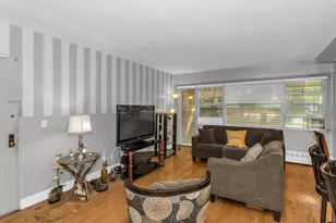 12427 Flatlands Ave, Brooklyn, NY 11208 - Photo 5