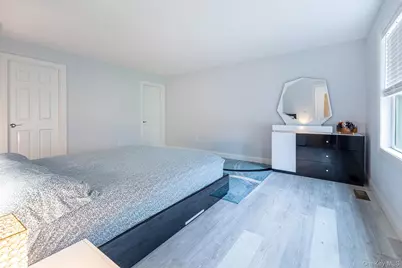 5 Teramar Way, White Plains, NY 10607 - Photo 13