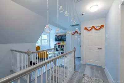 5 Teramar Way, White Plains, NY 10607 - Photo 17