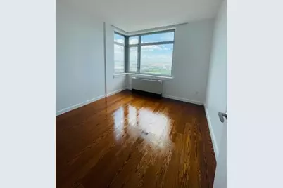 40-26 College Point Boulevard #16E, Flushing, NY 11354 - Photo 3