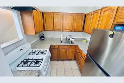 70-17 45 Avenue #2 Family, Woodside, NY 11377 - Photo 9