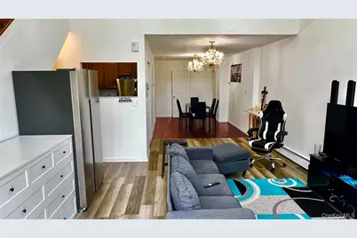 70-17 45 Avenue #2 Family, Woodside, NY 11377 - Photo 3