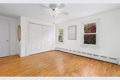 551 Minnieford Avenue, Bronx, NY 10464 - Photo 17