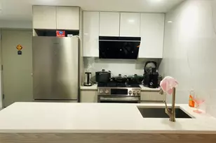 811 45th Bluffs, Brooklyn, NY 11220 - Photo 3