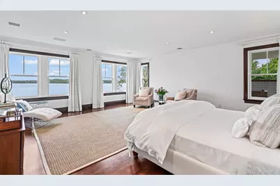 998 West  Shore Road, Mill Neck, NY 11771 - Photo 17