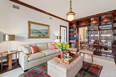 998 West  Shore Road, Mill Neck, NY 11771 - Photo 15