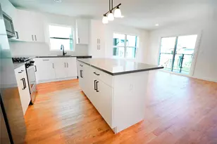 728 Seaport Dr., Elizabeth, NJ 07201 - Photo 9