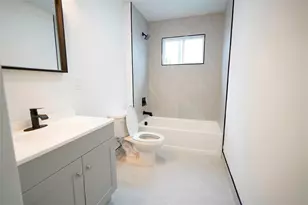 728 Seaport Dr., Elizabeth, NJ 07201 - Photo 7