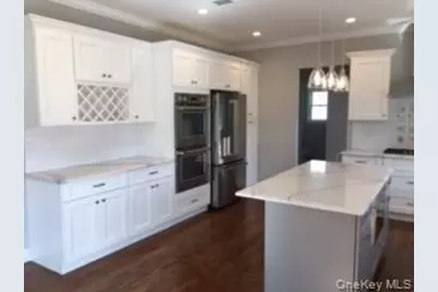 110B Louis Street, Massapequa, NY 11758 - Photo 23