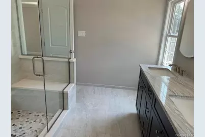 110B Louis Street, Massapequa, NY 11758 - Photo 35