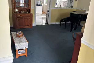 190 Canterbury Dr, Ridge, NY 11961 - Photo 3