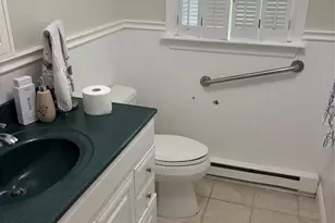 190 Canterbury Dr, Ridge, NY 11961 - Photo 17