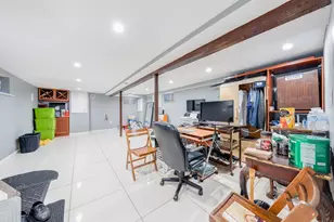 71-26 58th Ave, Maspeth, NY 11378 - Photo 15