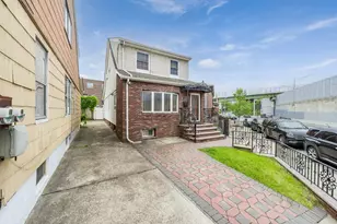 71-26 58th Ave, Maspeth, NY 11378 - Photo 27