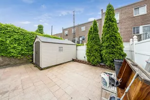 71-26 58th Ave, Maspeth, NY 11378 - Photo 23