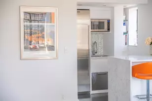 320 E 42nd St, New York, NY 10017 - Photo 3