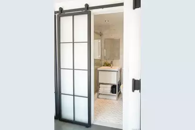 320 E 42nd Street #2218, New York, NY 10017 - Photo 11