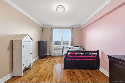 495 Odell Avenue #8B, Yonkers, NY 10703 - Photo 11