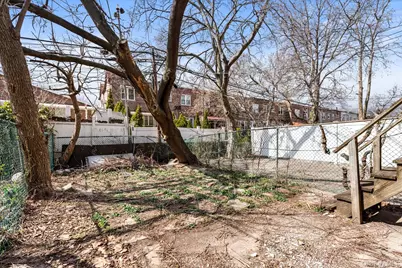 712 E 40th Street, Brooklyn, NY 11210 - Photo 21