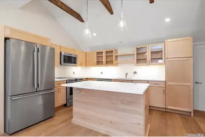 108 South #E, Oyster Bay, NY 11771 - Photo 5