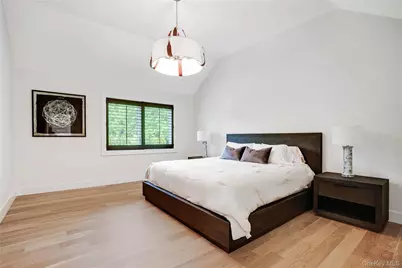 100 S Ferry Road, Shelter Island, NY 11964 - Photo 17