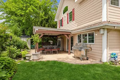 10 Bulaire Road, East Rockaway, NY 11518 - Photo 35