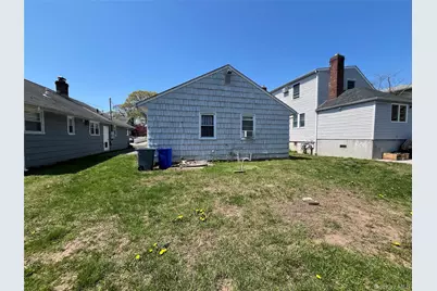 44 Firwood Road, Port Washington, NY 11050 - Photo 3