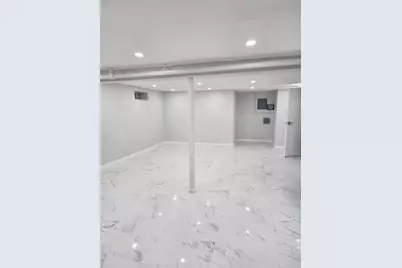 224-06 114 Road, Cambria Heights, NY 11411 - Photo 11