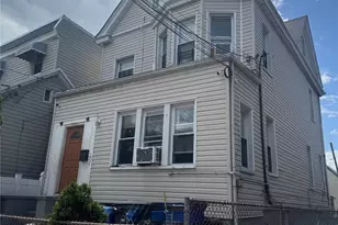 710 E 223rd St, Bronx, NY 10466 - Photo 5