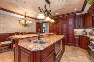 4 Point Crescent, Whitestone, NY 11357 - Photo 9