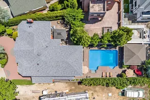 4 Point Crescent, Whitestone, NY 11357 - Photo 27